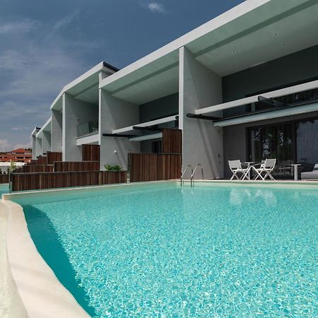 Lagomandra Luxury Suites With Private Pools นิกิติ ภายนอก รูปภาพ