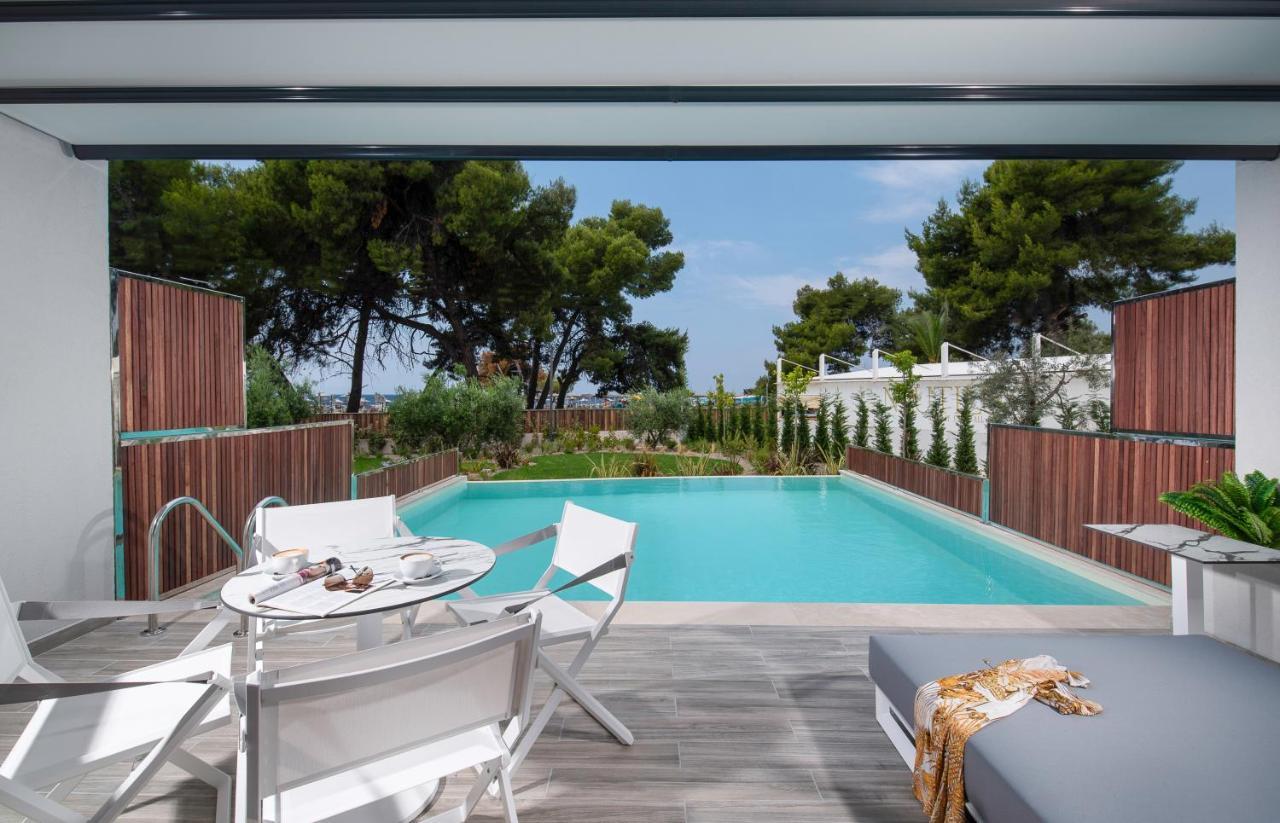 Lagomandra Luxury Suites With Private Pools นิกิติ ภายนอก รูปภาพ