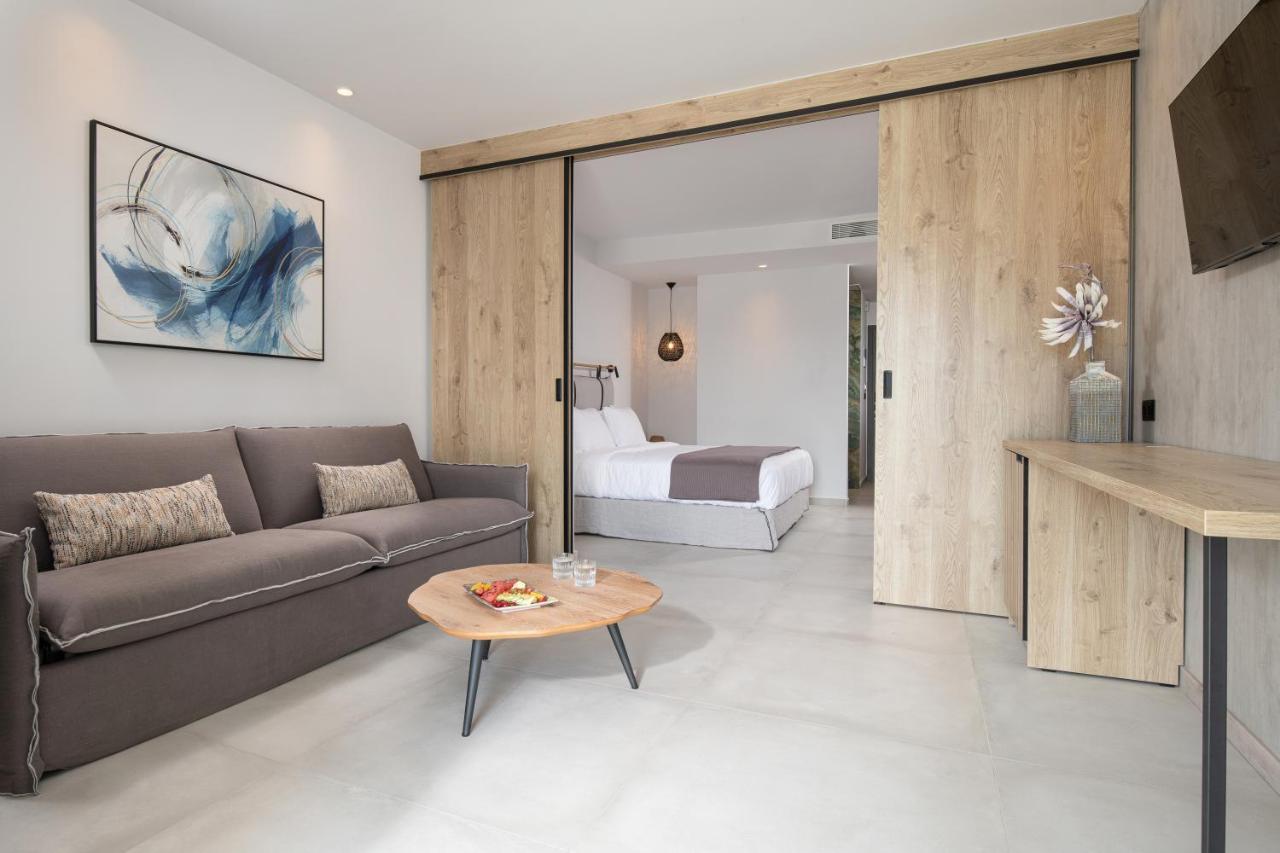 Lagomandra Luxury Suites With Private Pools นิกิติ ภายนอก รูปภาพ